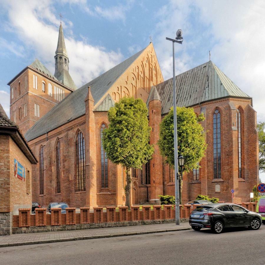 Apartament Lopuskiego 16 Kolobřeh Exteriér fotografie